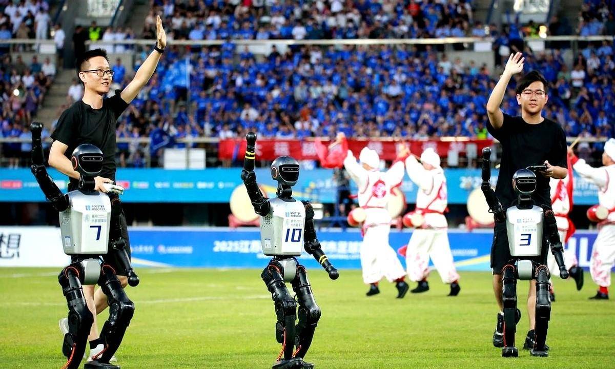 赛制大改引争议!苏超联赛推“双败淘汰”,能否实现职业化发展?